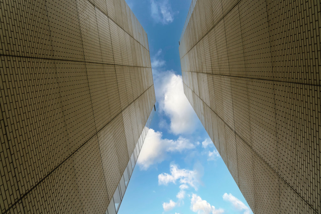 099-2.jpg