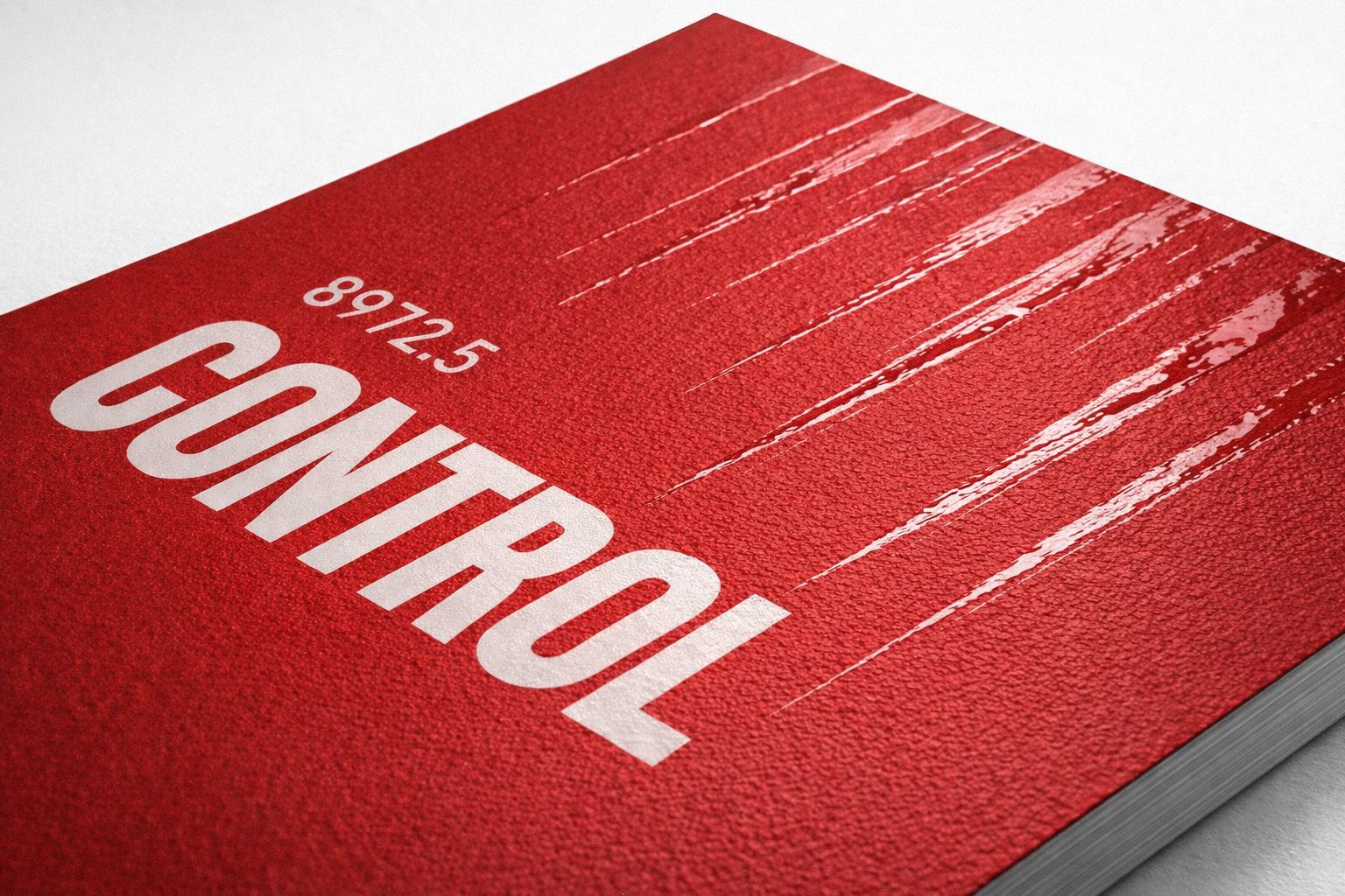 Выборочный УФ-лак как способ подчеркнуть фирменный стиль