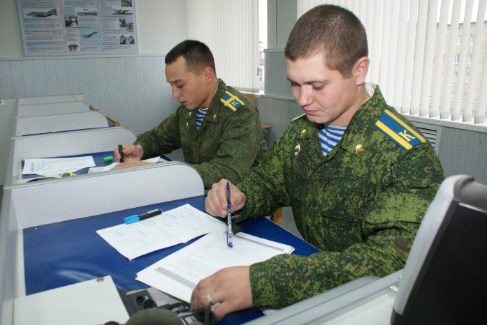 Военное дело это. Рязанской воздушно десантное училище учёба. Учеба курсантов. Документы военнослужащего. Курсант вс РФ.